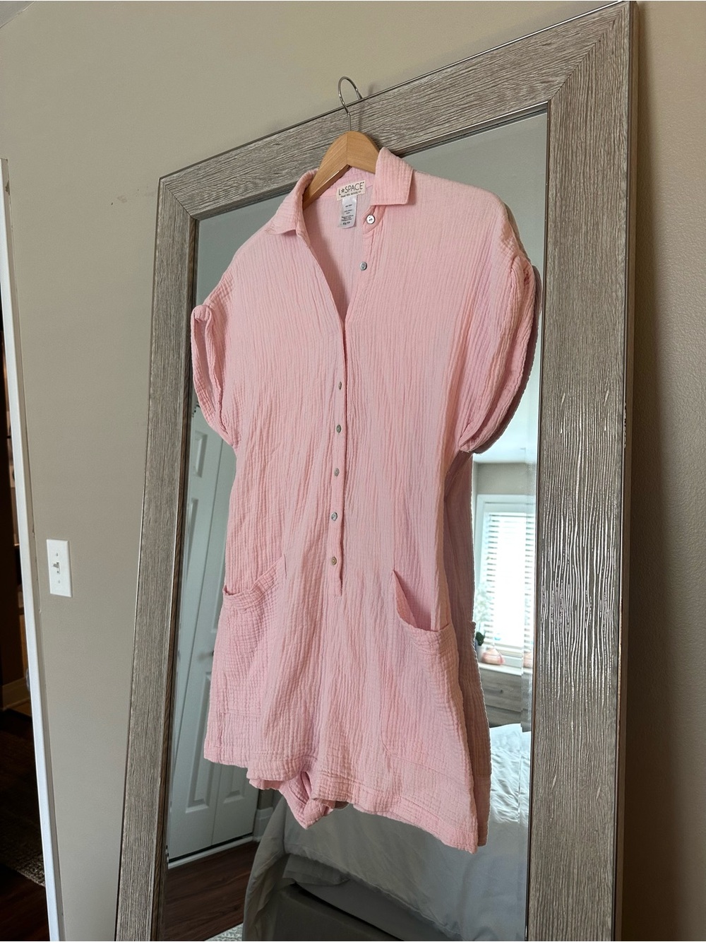 L Space x Revolve Pink Cotton Gauze Button Down Short Sleeved Romper Size XS